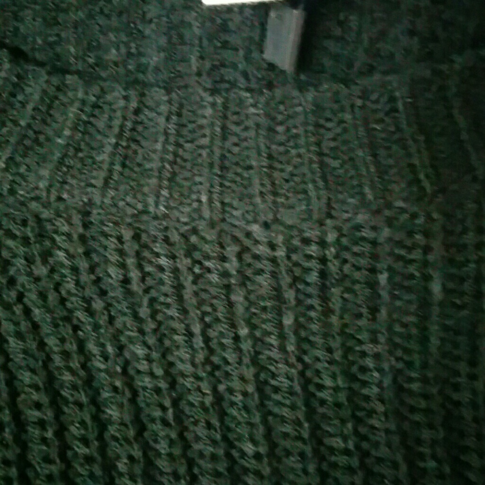 Round Neck Long Sleeves Sweater - Picture 6 of 7